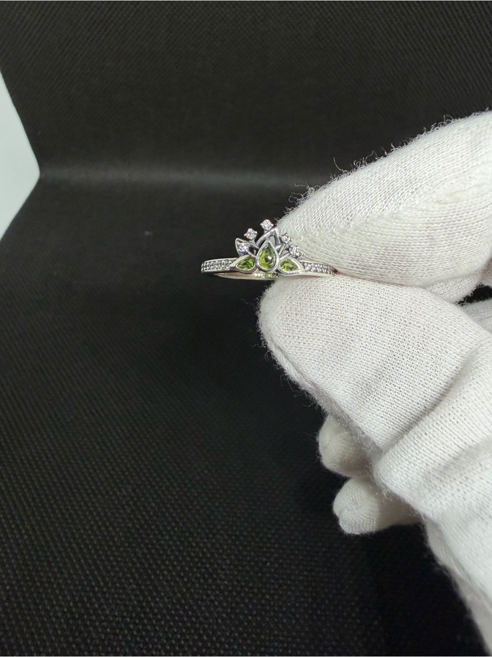 Pandora Disney’s Tiana Tiara Ring - 193653C01-54 Ring size 7